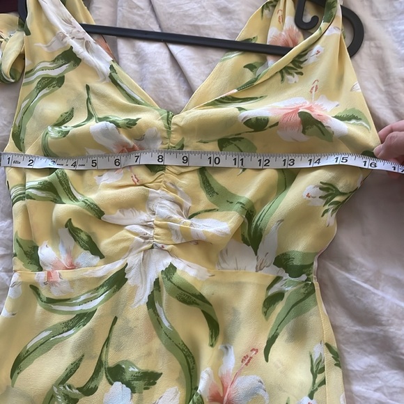 Reformation Carmensita Dress - Picture 6 of 6